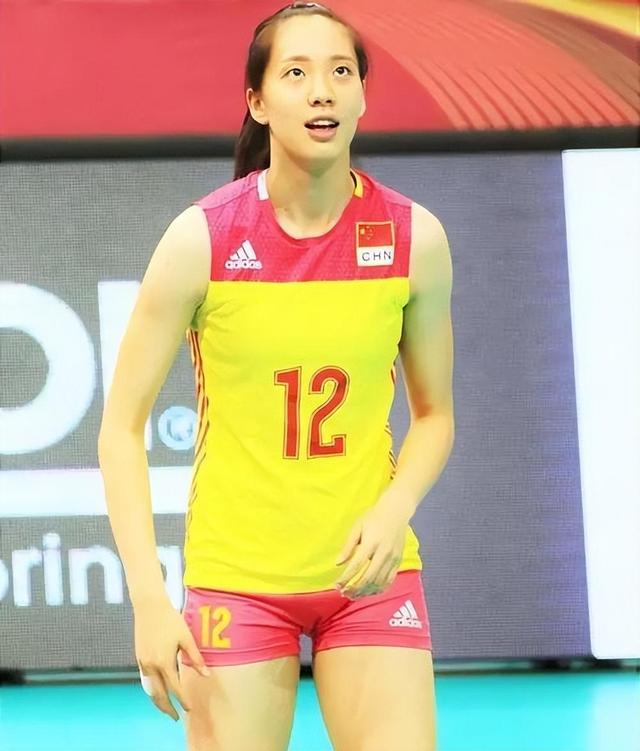 全国青少年排球比赛，培养未来排球明星