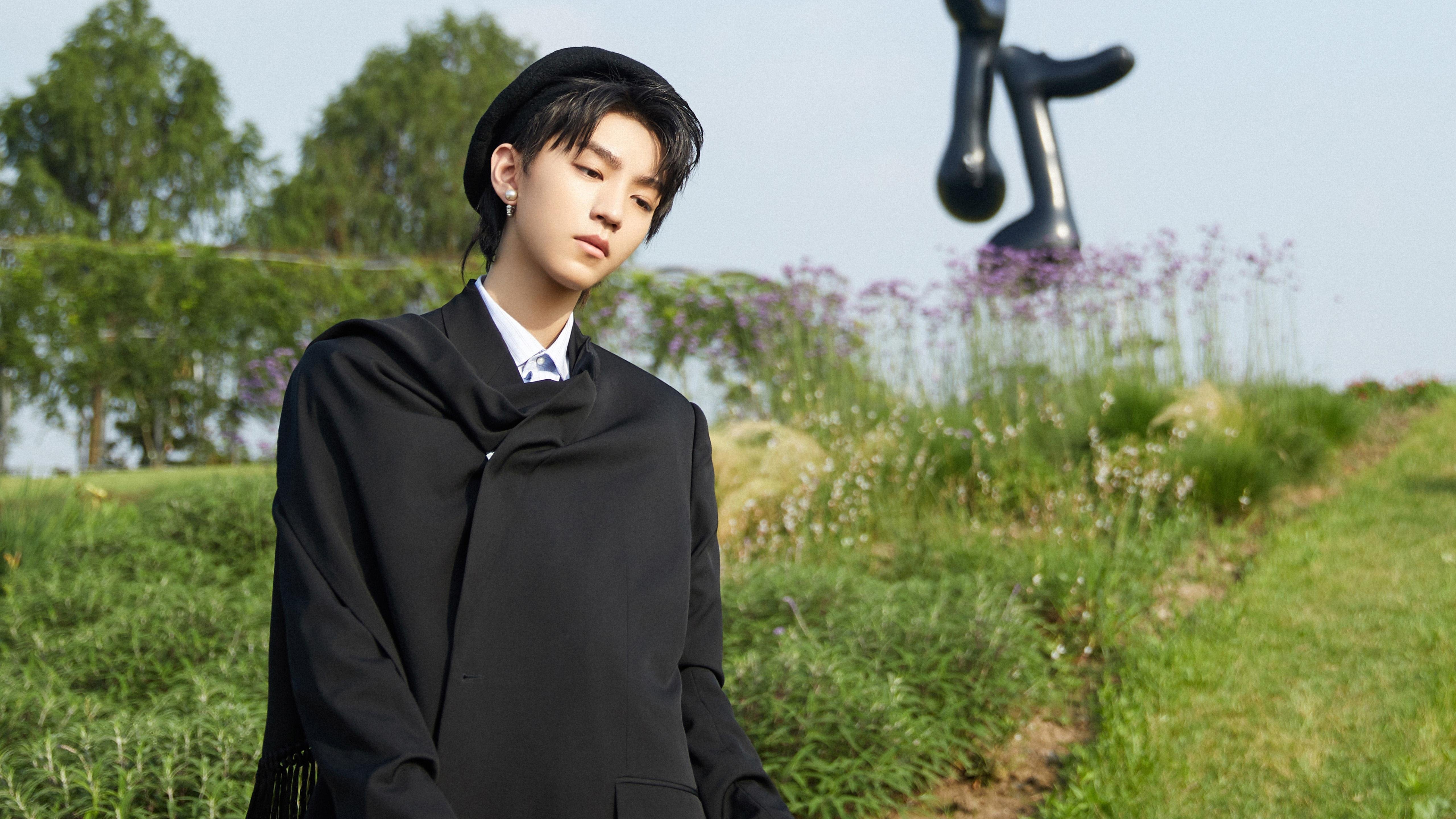 “科技革新:人工智能助力赛场变革”,人工智能高科技