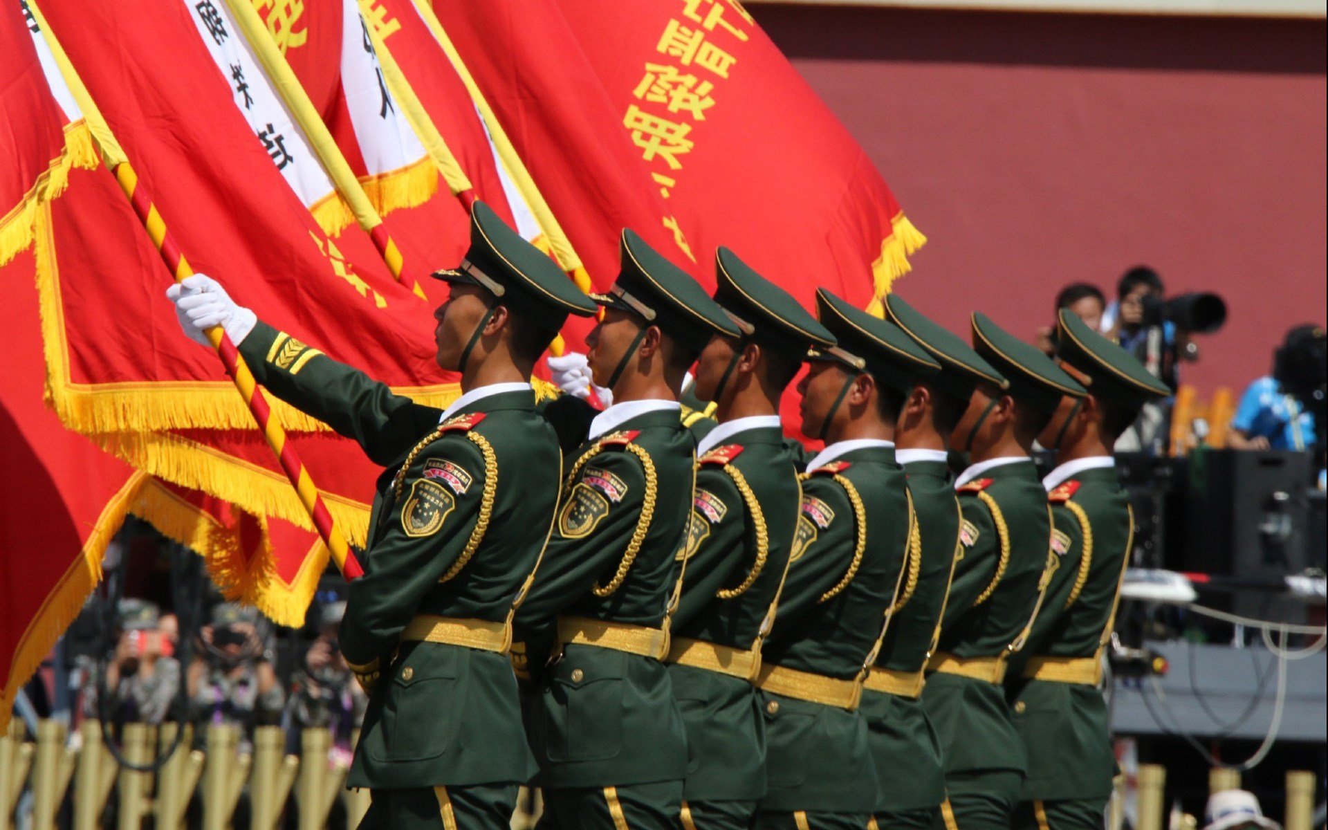 青少年“科技创新+篮球”创新大赛在深圳火热展开,推动行业科技升级