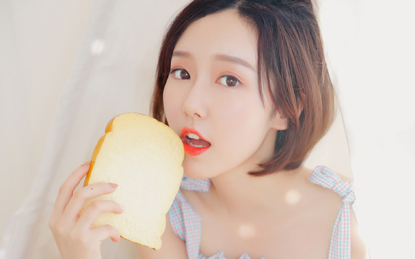 乐鱼app-拉齐奥客场惜败佛罗伦萨，主帅下课传闻再起，拉齐奥 主帅