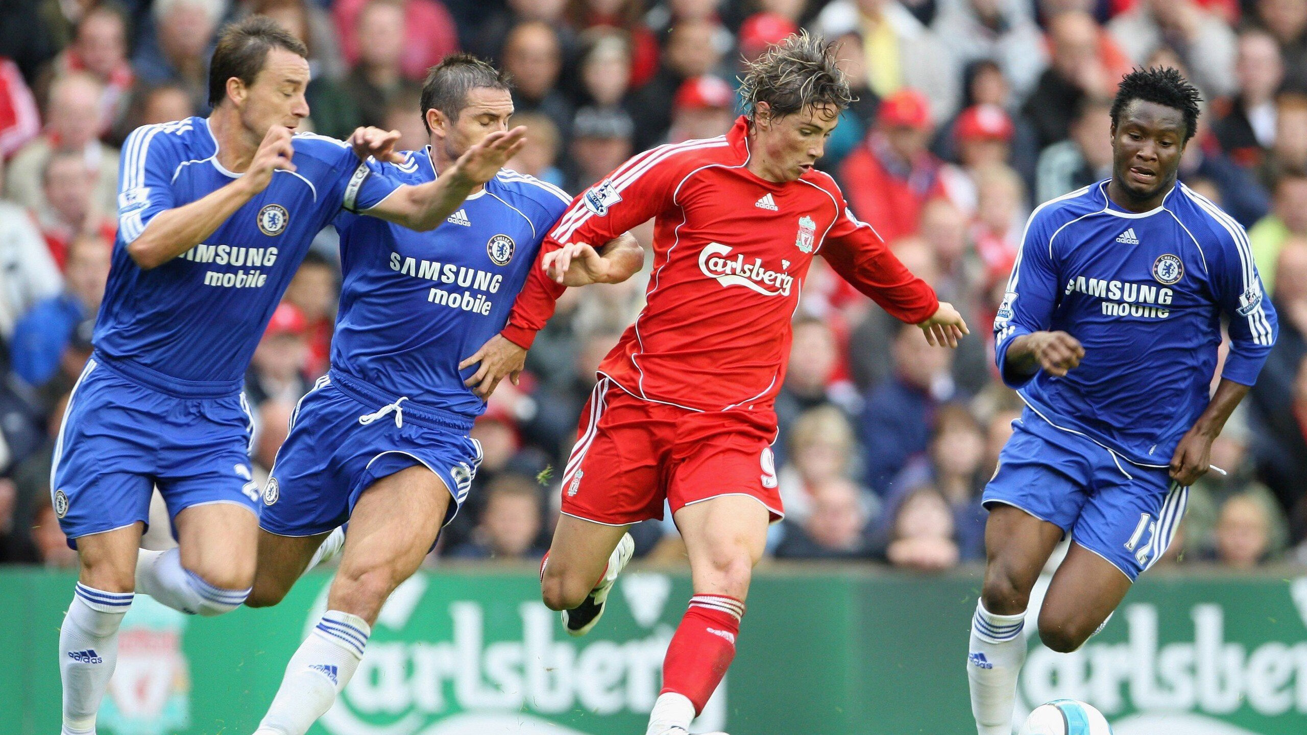 乐鱼中国官网-“逆境中的领袖：明星队长的坚韧精神”，明星队队长